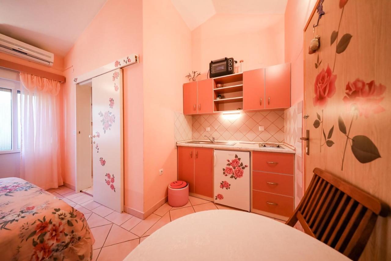 Apartments With A Parking Space Brbinj, Dugi Otok - 8160 Exterior foto
